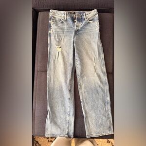 Express Light Wash Relaxed Fit Straight-Leg Women's Jeans